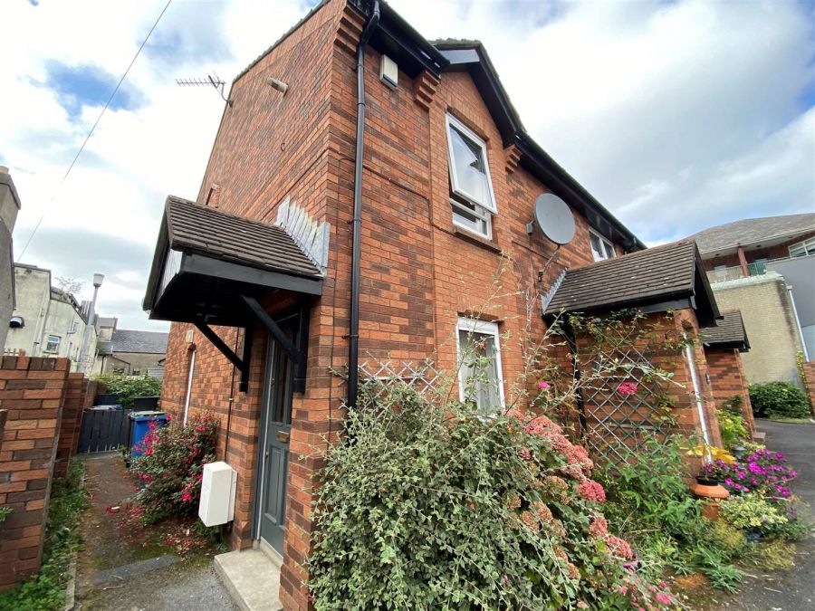 Apt6 Church View Mews