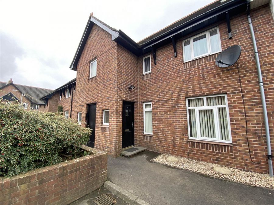 16 Clarehill Lane,holywood, BT18 9NL
