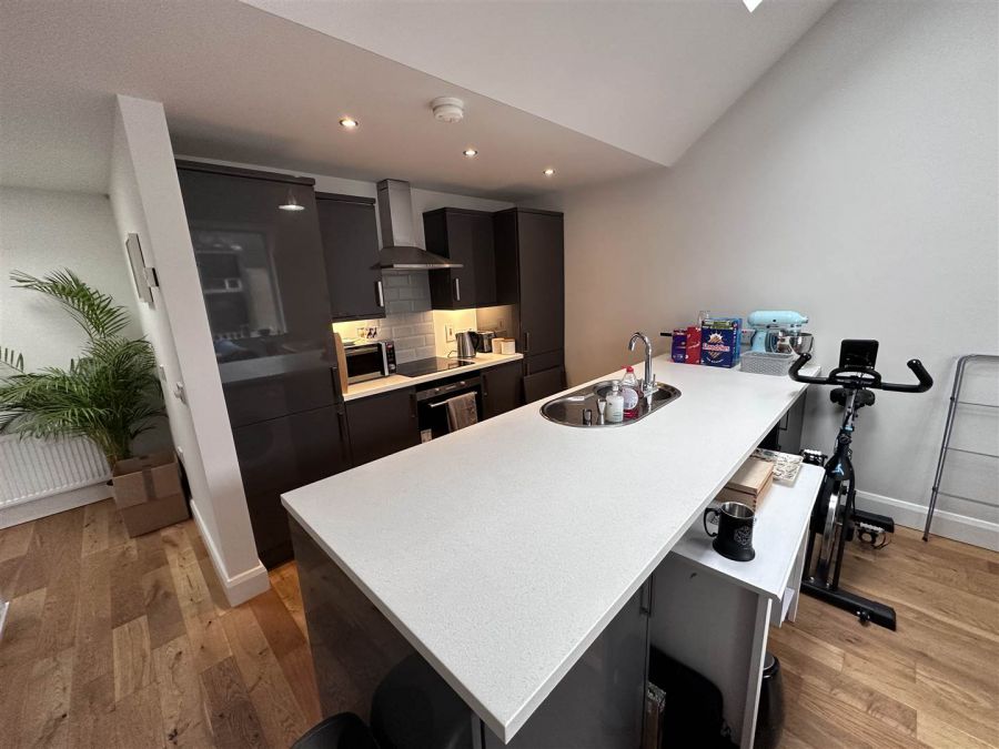 37A Spencer Street