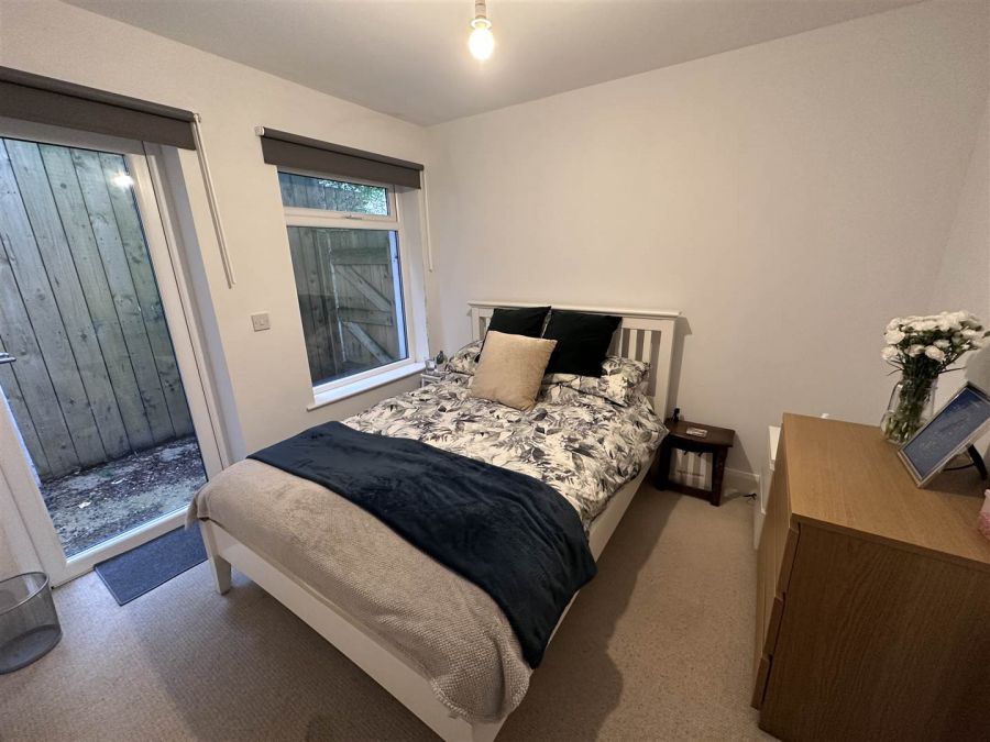 37A Spencer Street