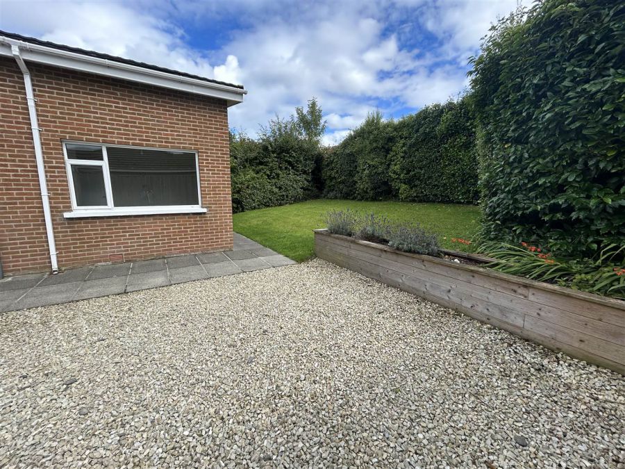 13 Carolsteen Park