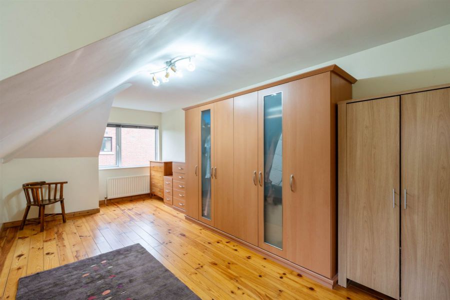 4 Croft Manor 4 Croft Manor