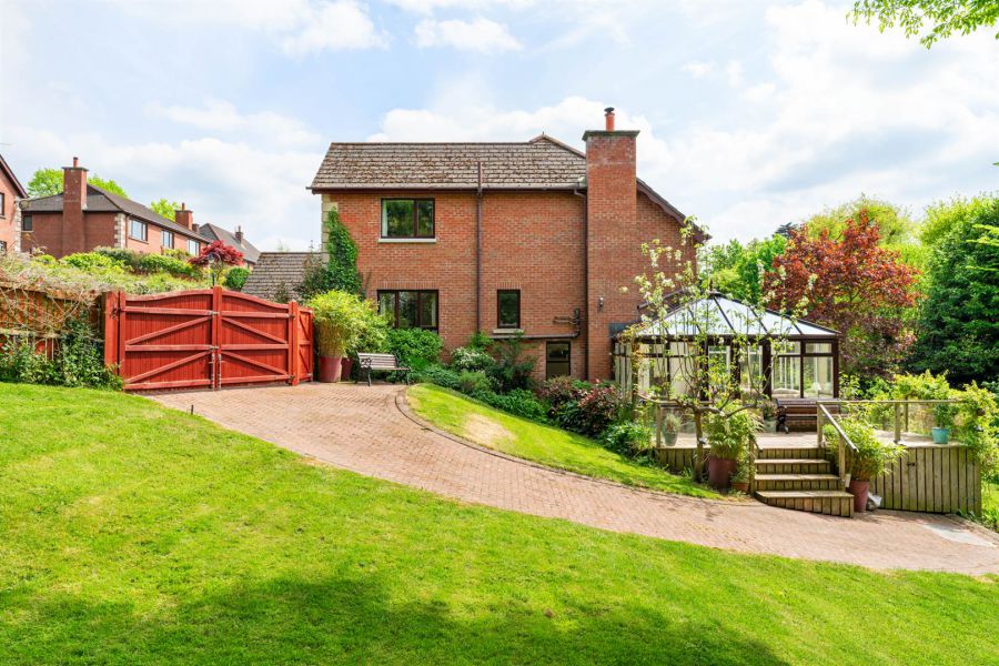 4 Croft Manor 4 Croft Manor