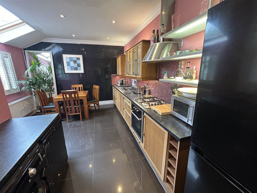 Apartment 1a, 1 Ardmore Terrace