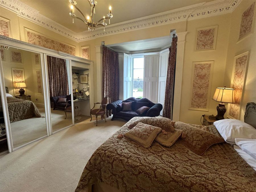 Apartment 1a, 1 Ardmore Terrace
