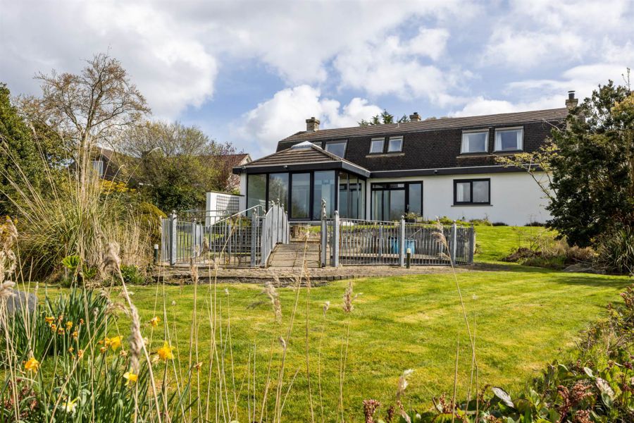 Richmond, 41 & 41A Sheridan Drive