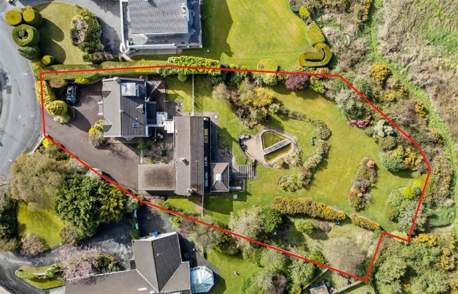 Richmond, 41 & 41A Sheridan Drive