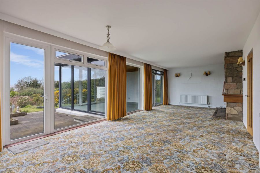 Richmond, 41 & 41A Sheridan Drive