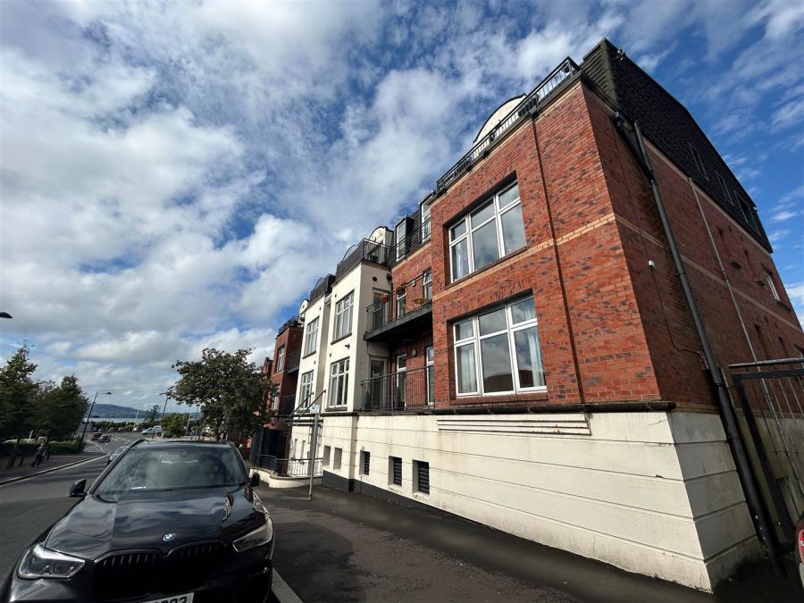 4 Sullivan Court, Holywood, BT18 9JF