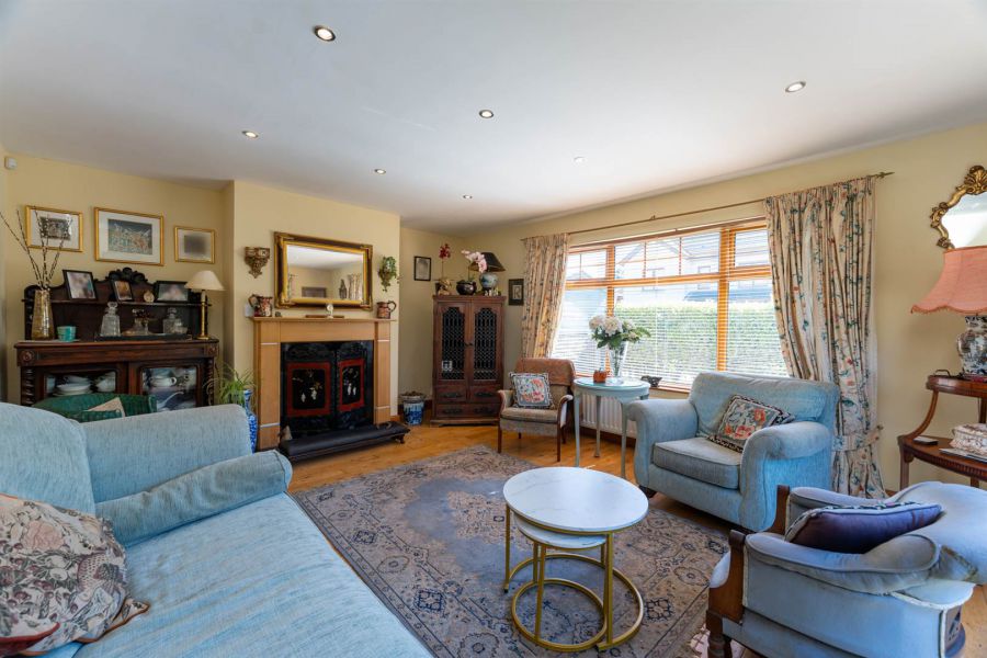 1 Golf Grove