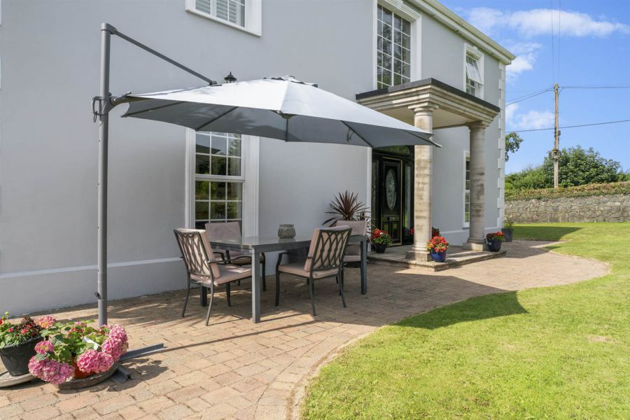 'Lurach Lodge', 21 Whinney Hill 'Lurach Lodge', 21 Whinney Hill