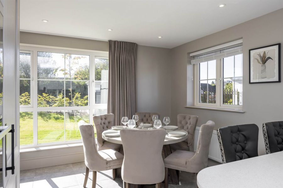 Lesley Meadows, 66A Whiterock Road