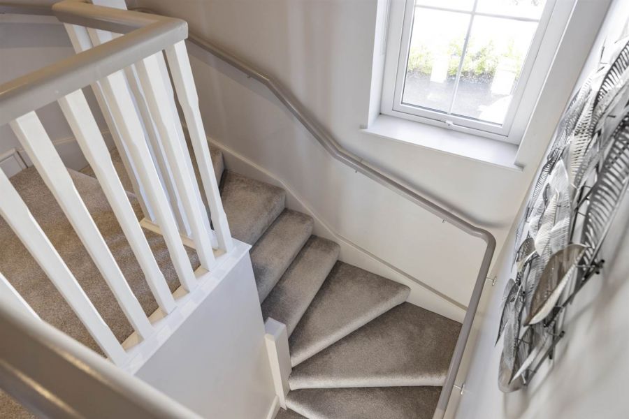 Lesley Meadows, 66A Whiterock Road