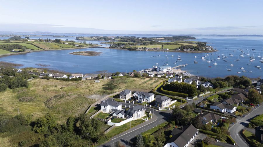 Lesley Meadows, 66A Whiterock Road