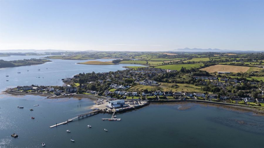 Lesley Meadows, 66A Whiterock Road