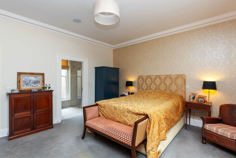 Apt 1, 7 Broomhill Lane