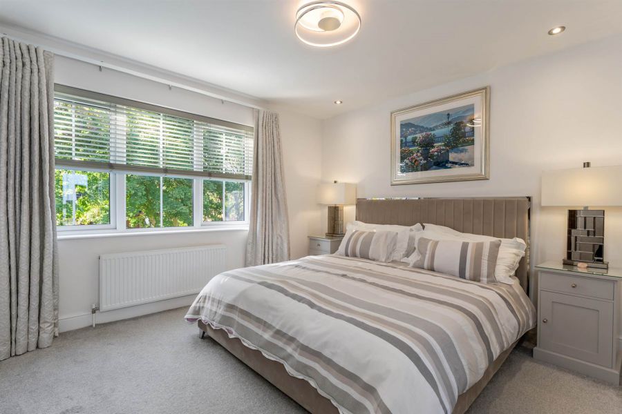 36 Rosepark Gardens