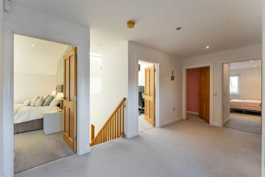 1 Milford Manor