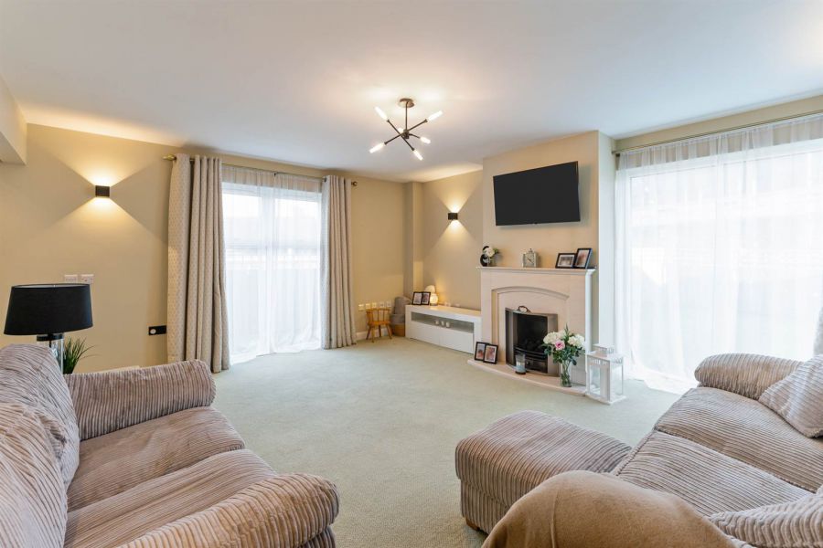1 Milford Manor