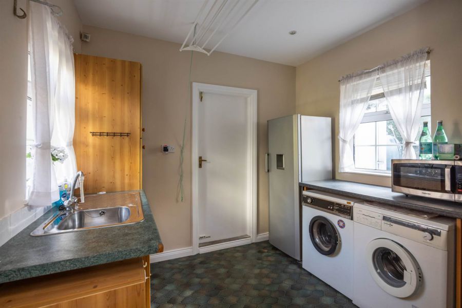 Gables Cottage, 14 Old Cultra Road