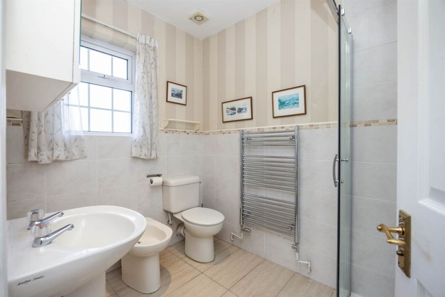 Gables Cottage, 14 Old Cultra Road