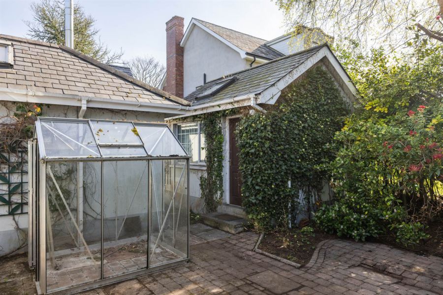 Gables Cottage, 14 Old Cultra Road