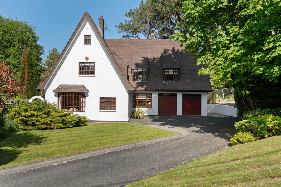 17 Glen Road, cultra, BT18 0HB