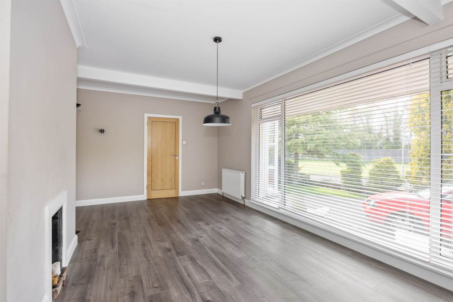 26 Invergarry Avenue