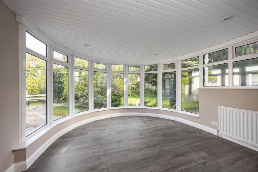 26 Invergarry Avenue