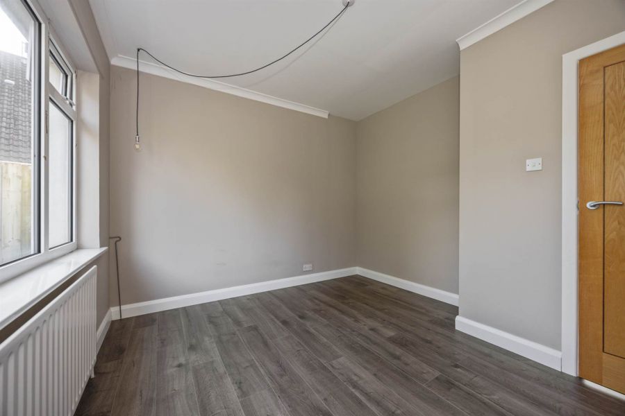 26 Invergarry Avenue