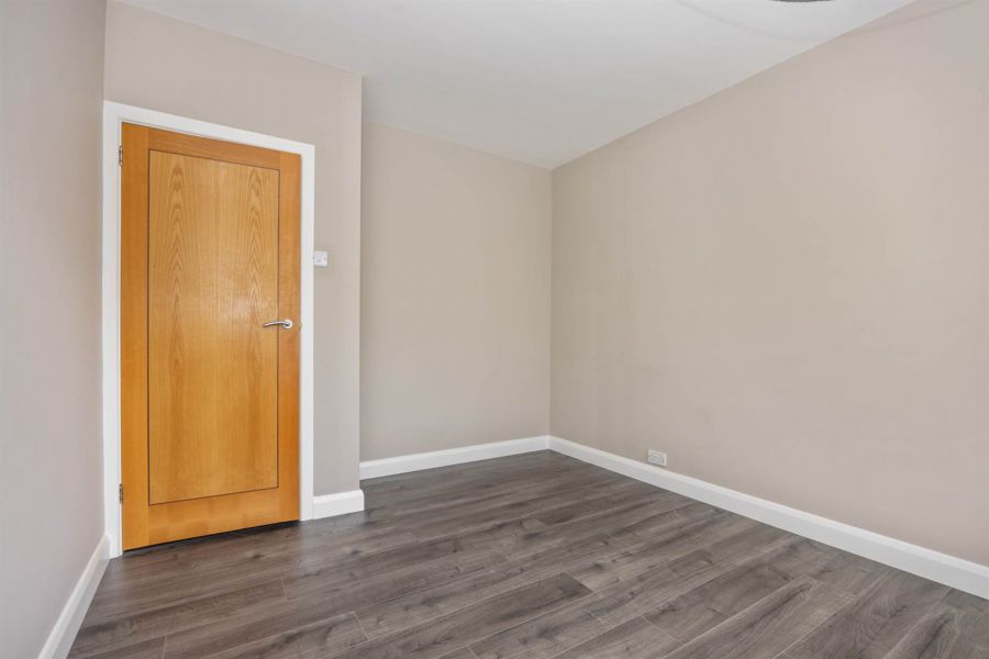 26 Invergarry Avenue