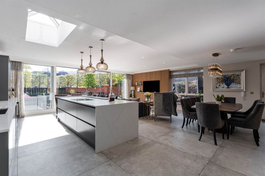 3 Alexandra Park