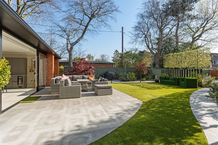 3 Alexandra Park