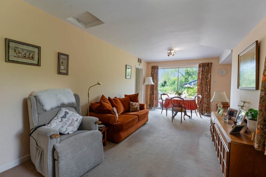 "Glenshee", 72 Quarry Road