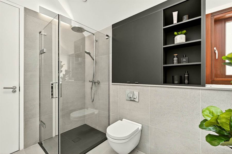 Moor Park, 42 Moss Road