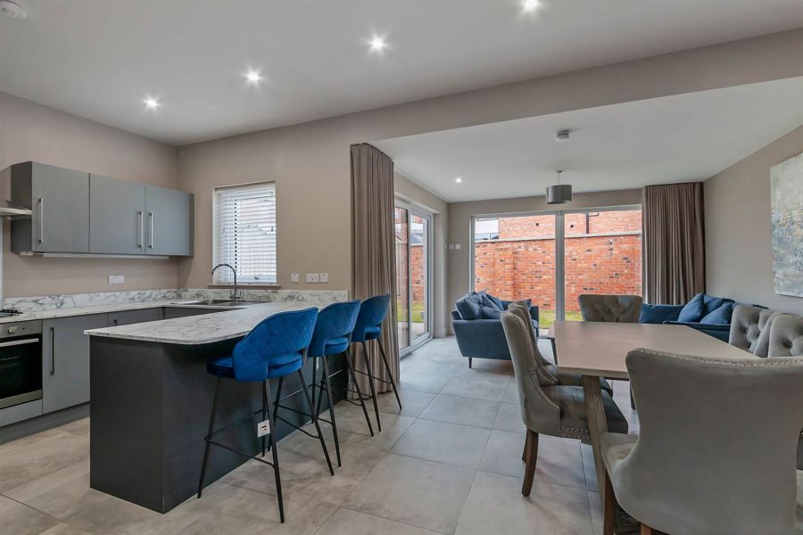 21 Lesley Chase, Knockagh Chase