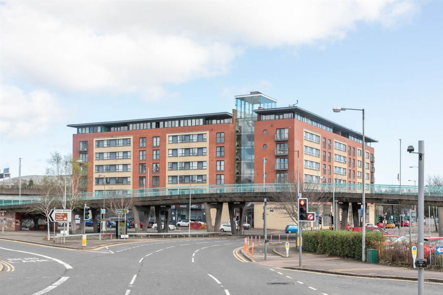 Apt 54 Quay Gate, 19 station street, belfast, BT3 9DA