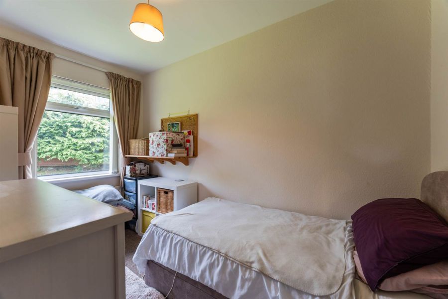 19 Glen Ebor Park