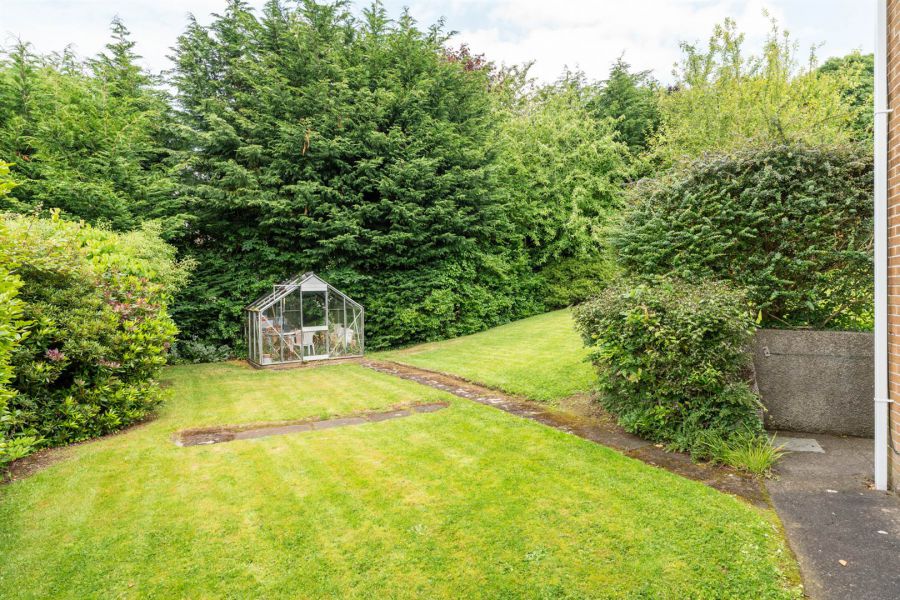 19 Glen Ebor Park