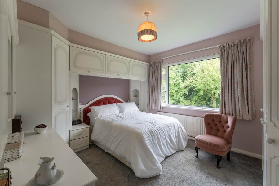 19 Glen Ebor Park