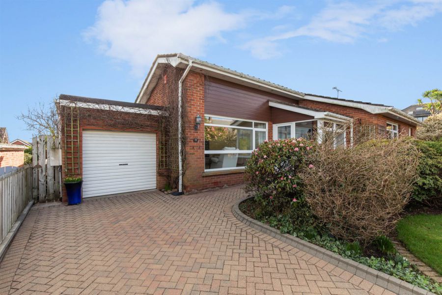 7 Gwyneth Park, Carnalea, Bangor, BT19 1EP