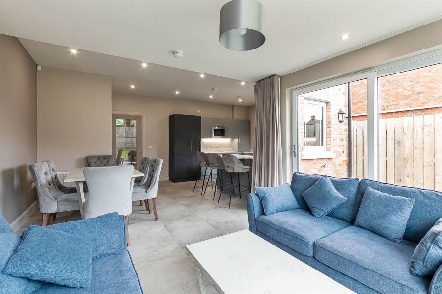 27 Lesley Chase, Knockagh Chase