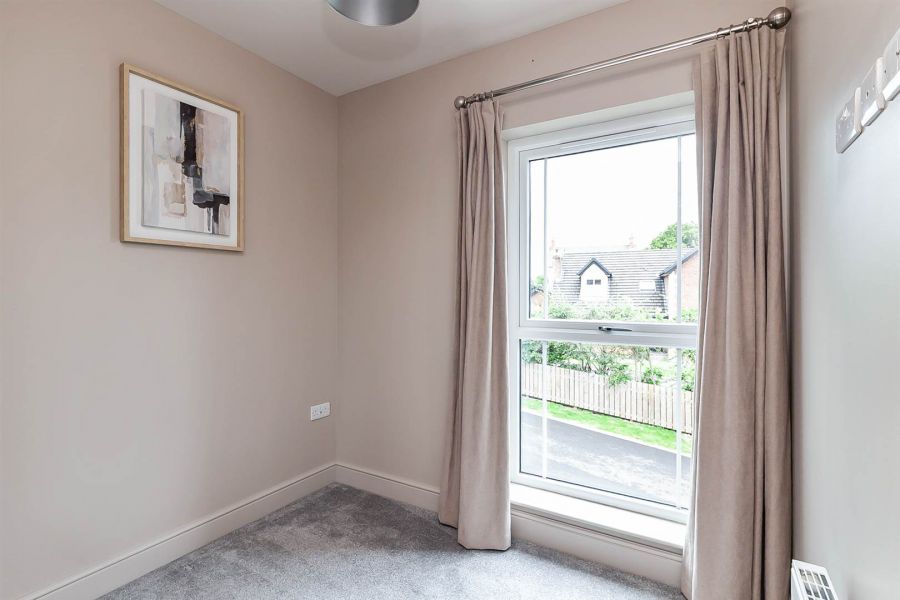 27 Lesley Chase, Knockagh Chase