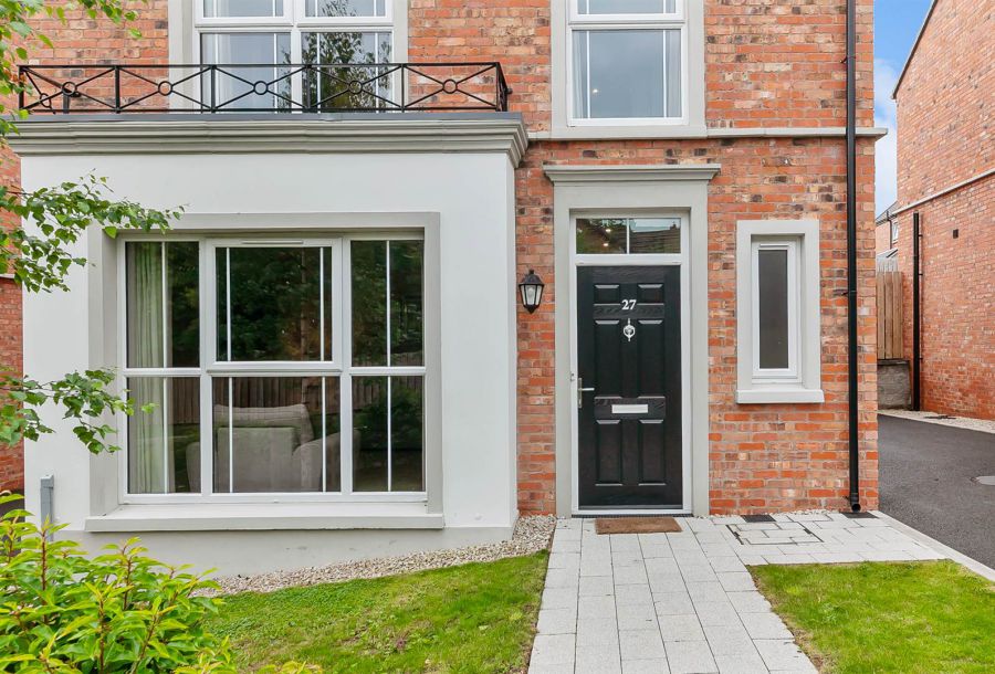 27 Lesley Chase, Knockagh Chase