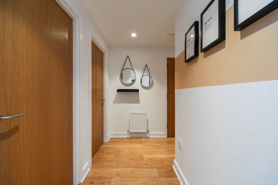 Apartment 83 Victoria Place