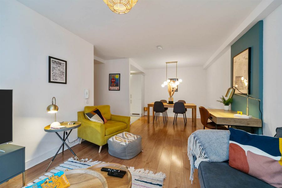 Apartment 83 Victoria Place