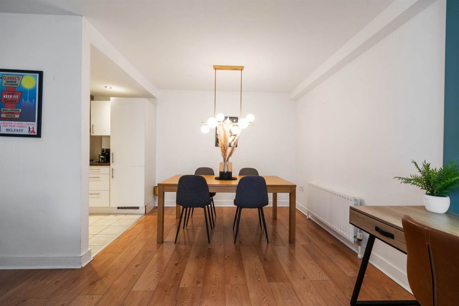 Apartment 83 Victoria Place