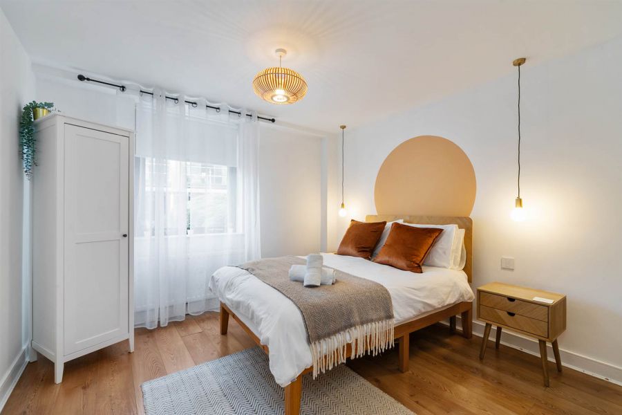 Apartment 83 Victoria Place