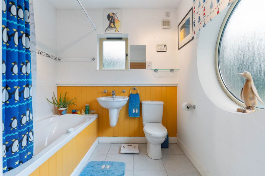 Lismoir, 25 Glencraig Park
