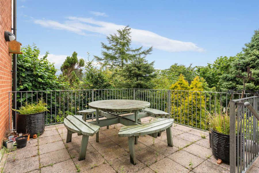 Lismoir, 25 Glencraig Park